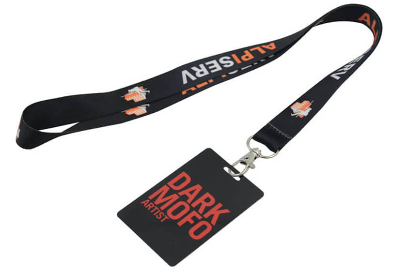 custom plastic pasjes