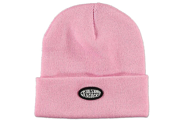 roze mutsen met logo