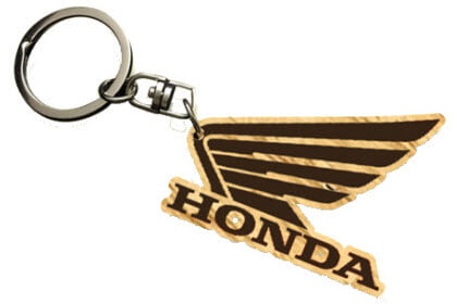 houten sleutelhangers met logo graveren