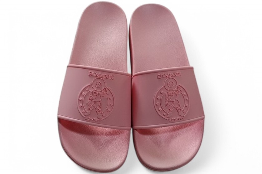 badslippers met diepdruk eigen ontwerp badslippers met diepdruk eigen ontwerp