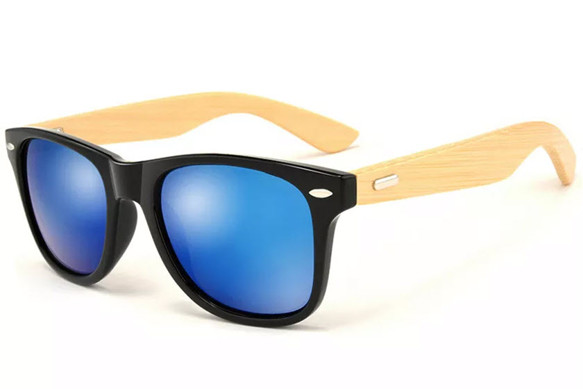 zonnebrillen met houten pootjes personaliseren